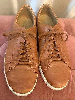 Cole Haan Men's Sneakers size 8.5 Brown
